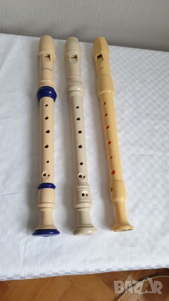 Три броя пластмасови флейти, снимка 1