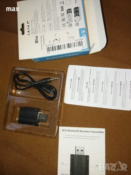 Блутут адаптер трансмитер и ресивър , от ново поколение 5.3 със вход и изход 2 aux -а, снимка 1