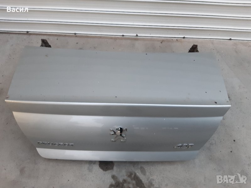 Заден капак Багажник СВЕТЛОСИВ Peugeot 407 СЕДАН 2.0 HDI 2.0hdi 136 к.с Пежо 407 СЕДАН 2.0 ХДИ 2.0хд, снимка 1