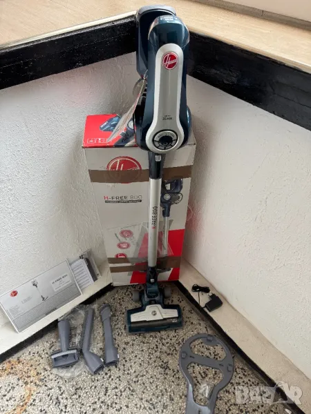 Вертикална Безжична Прахосмукачка Hoover H-Free 800, 2-в-1, 22V, 12000PA, 220W!, снимка 1