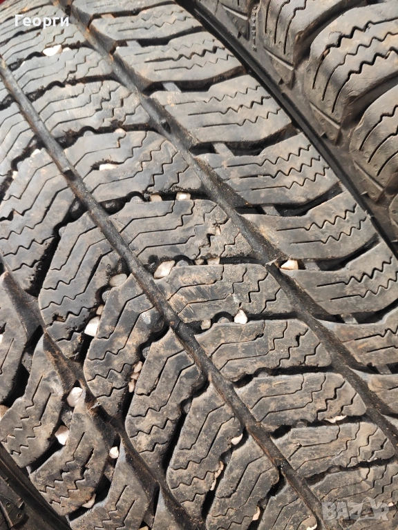4бр.зимни гуми 215/65/16C Semperit, снимка 1