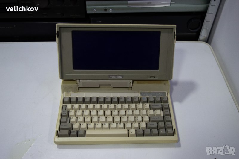 Античен лаптоп Toshiba T1200 1987; 35 годишен !, снимка 1