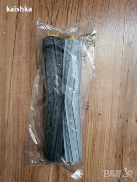 Комплект от 2 ролки за четка за прахосмукачка за iRobot Roomba 800/900 гумени Сив/Черен, снимка 1