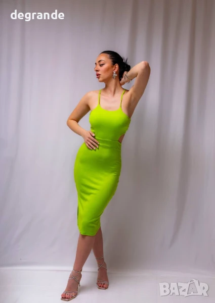 Електриково зелена дълга рокля с връзки, снимка 1