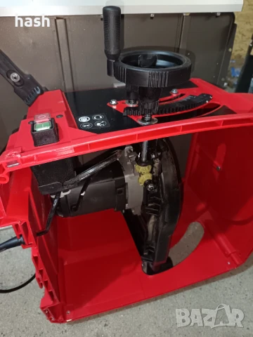 СТАЦИОНАРЕН ЦИРКУЛЯР EINHELL TC-TS 2025/2 U, снимка 2 - Циркуляри - 51329594