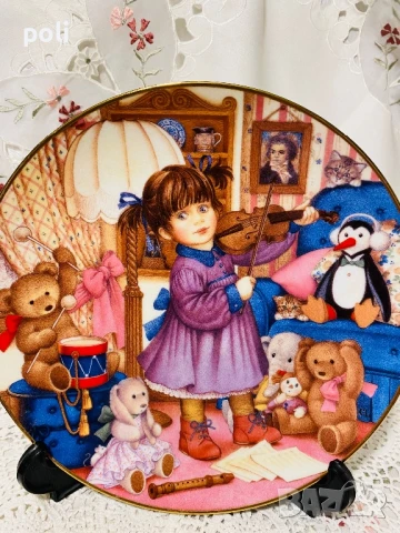 порцеланова чиния за стена , снимка 2 - Декорация за дома - 51124830