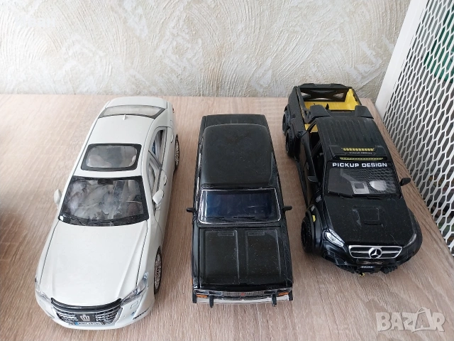 метални колички със светлини звук и отварящи се врати 