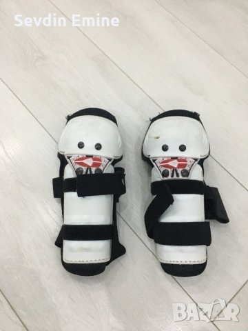 Детски наколенки на мотокрос