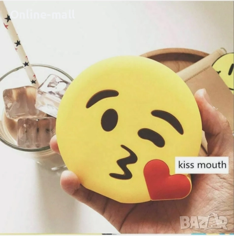 Външна преносима батерия Emoji 8800mAh – Забавен дизайн и голям капацитет, снимка 3 - Външни батерии - 51525093