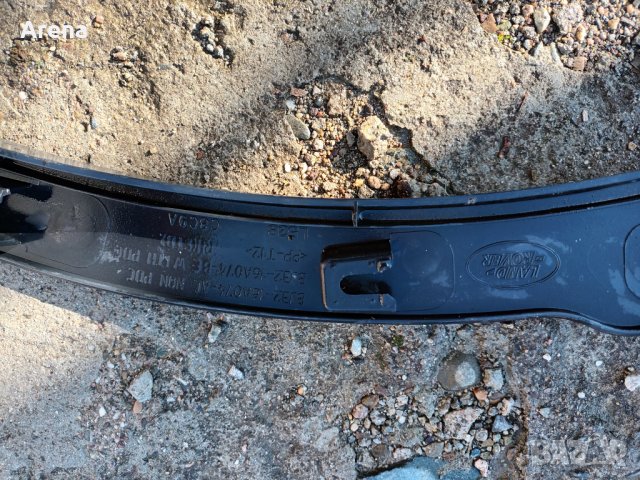 Декоративна лайсна за преден калник от Ланд Ровър Евог, снимка 1