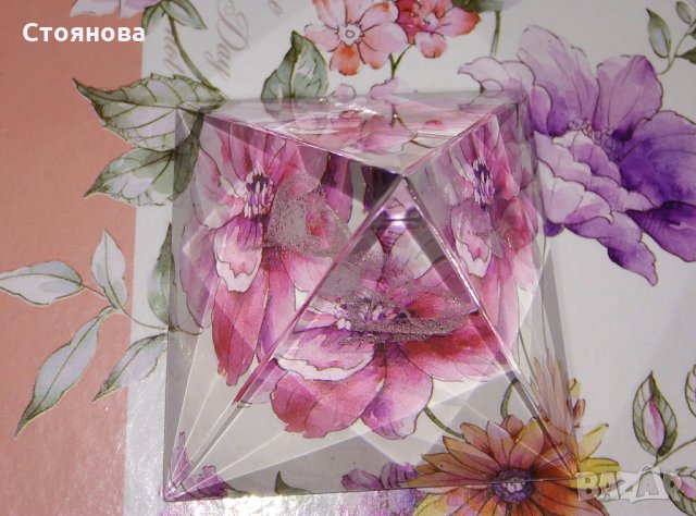 Кристална пирамида "I love you", снимка 8 - Статуетки - 32398130