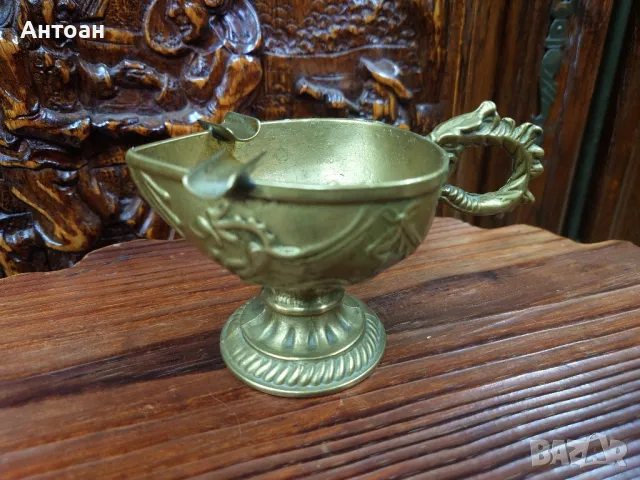 старинен месингов пепелник, снимка 4 - Антикварни и старинни предмети - 48541315