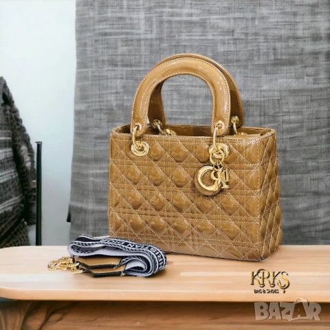 чанти 𝗖𝗛𝗥𝗜𝗦𝗧𝗜𝗔𝗡 𝗗𝗜𝗢𝗥 𝗟𝗔𝗗𝗬 𝐌𝐄𝐃𝐈𝐔𝐌 ➡️𝟮𝟯 𝗖𝗠 ⬆️𝟮𝟬 𝗖𝗠 , снимка 13 - Чанти - 51423804