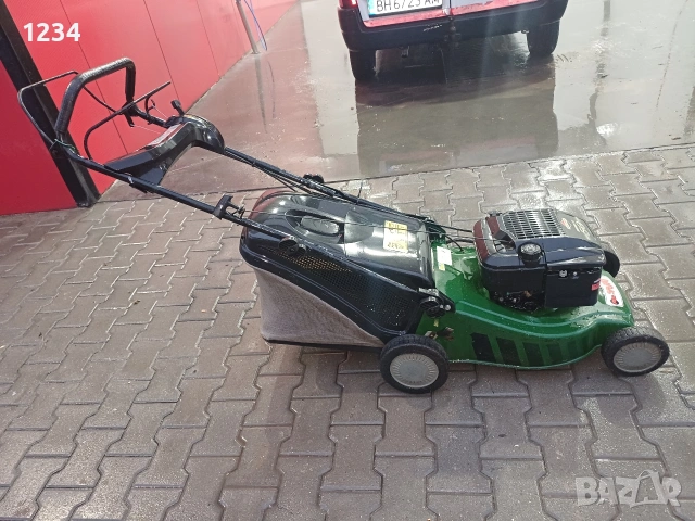 бензинова самоходна косачка, снимка 3 - Градинска техника - 53216168