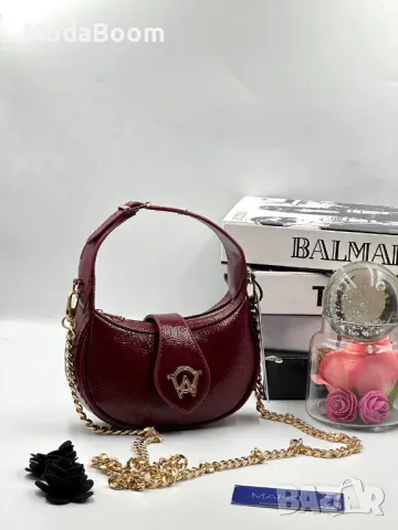 Versace дамски чанти Различни цветове , снимка 7 - Чанти - 48565824