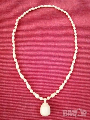 Старо колие от кост. 