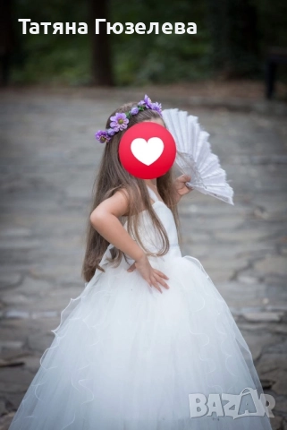 Продавам детска рокля
