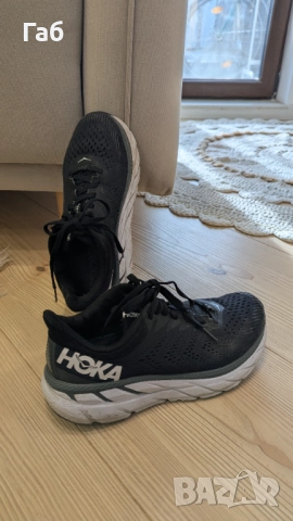 Дамски маратонки за бягане Hoka Clifton 7 Wide номер 40, снимка 2 - Маратонки - 52719019