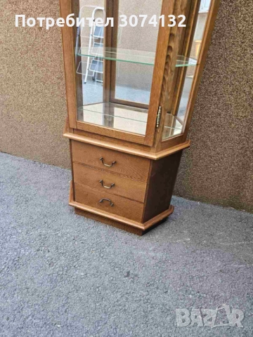 Конзолна витрина с осветление, снимка 3 - Секции и витрини - 52243692