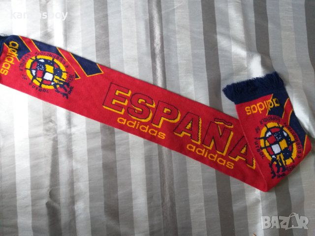 espana adidas - колекционерски футболен шал, снимка 2 - Шалове - 40270239