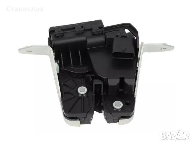 Брава за багажник на Mercedes A-Class W177