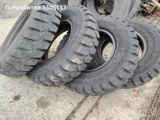 Гуми 9.00-20  цената е за брой, налични 4бр