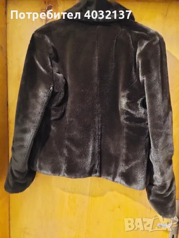 Зимно късо палто