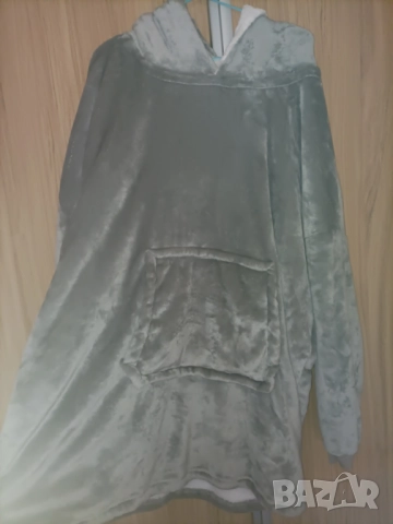 Макси плюшен суитшърт , снимка 4 - Суичъри - 52837436