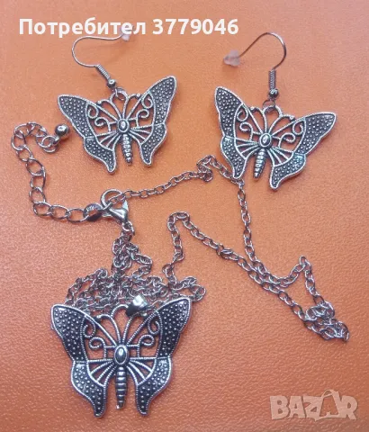 Комплект колие и обици , снимка 3 - Бижутерийни комплекти - 50386490