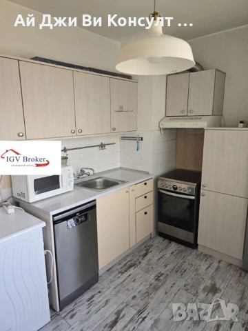 Тристаен апартамент в жк Стрелбище, снимка 2 - Апартаменти - 53005608