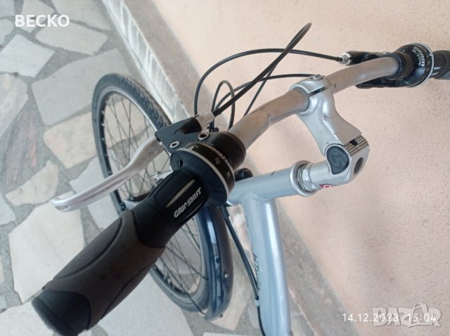 Градски велосипед B Twin-5. 27,5, снимка 3 - Велосипеди - 43413390