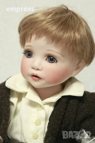 Намалена! Порцеланова кукла Celia-Charly, снимка 3 - Колекции - 47916267