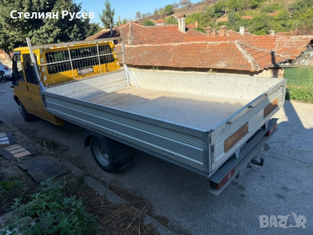 Ford transit 2.4 120к.с 5+1 / товаропътнически - цена 13 100 лв или 6697,92 евро - БЕЗ БАРТЕР БОРДОВ, снимка 8 - Бусове и автобуси - 51974678