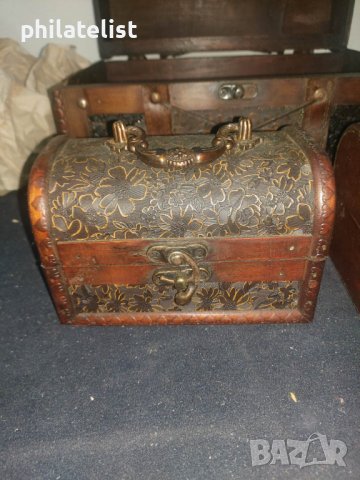 малка дървена кутия - LUX, снимка 1 - Арт сувенири - 40775519