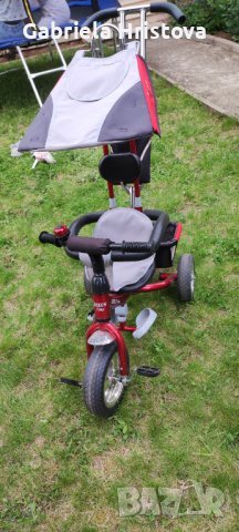 Детска триколка , снимка 1 - Детски велосипеди, триколки и коли - 40472335