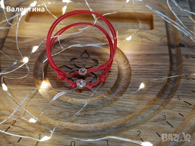 Подаръчен комплект Свети Валентин/Ден на влюбените за Него и нея сребърна гривна кубче/око, снимка 9 - Гривни - 35534305