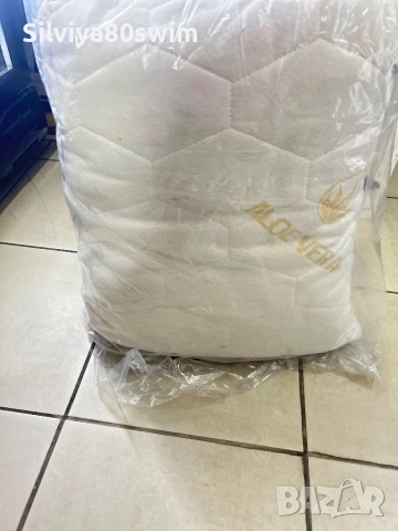 Капитонирана възглавница с алое вера , снимка 2 - Възглавници - 51940653