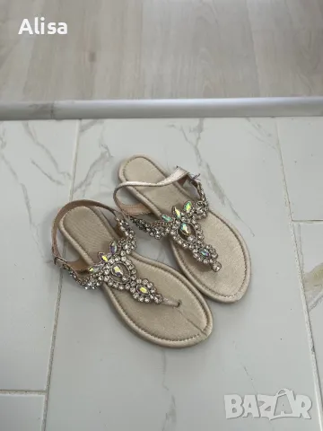 Чисто нови сандали, снимка 2 - Сандали - 47508361