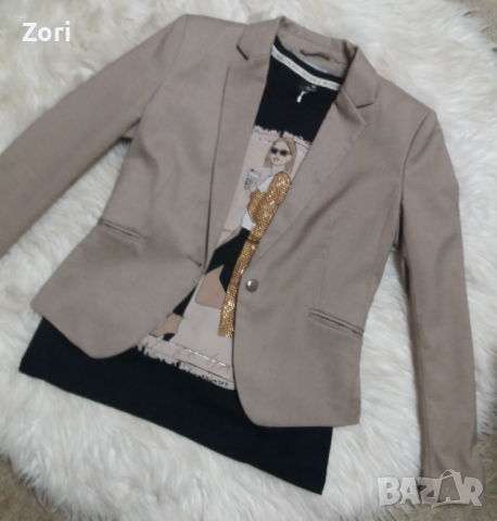 СТРАХОТНО ВТАЛЕНО бежово сако