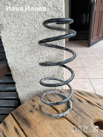 Пружина за Нисан, снимка 2 - Части - 49264950