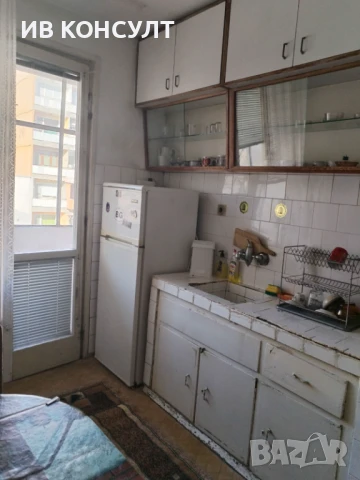 Продавам многостаен апартамент в Трите чучура център, снимка 10 - Апартаменти - 50797618