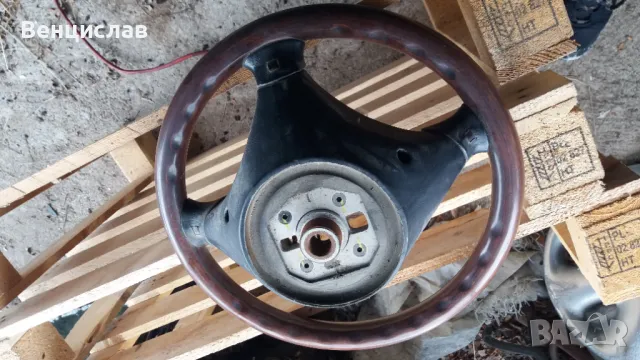 Волан махагон alfa romeo, снимка 4 - Части - 49185317