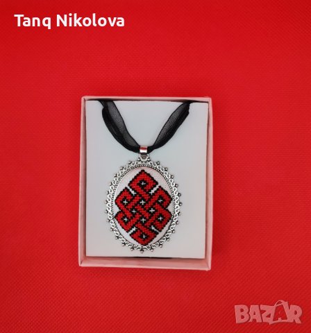 Ръчно бродирано колие-,,Небесна костенурка,,, снимка 3 - Колиета, медальони, синджири - 40721041