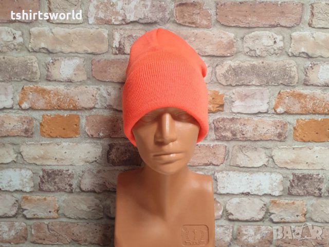 Нова зимна дамска/детска шапка в оранжев цвят, снимка 3 - Шапки - 43375920