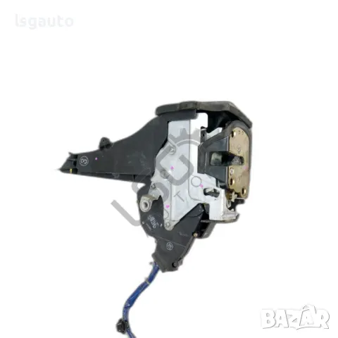 Брава задна дясна врата Toyota RAV4 II 2000-2006 ID: 136291