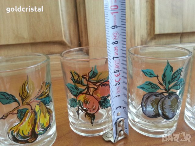 Стъклени чаши чашки , снимка 2 - Антикварни и старинни предмети - 37685526