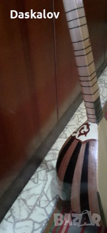 Продавам малък струнен инструмент, снимка 4 - Струнни инструменти - 39229508