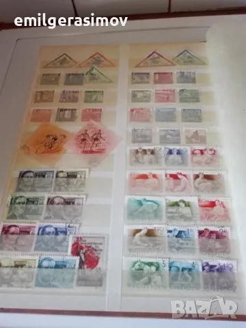 Класьор с пощенски марки и лот картички.