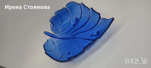 Голяма, стъклена фруктиера във формата на листо с крачета. , снимка 2 - Декорация за дома - 49324653