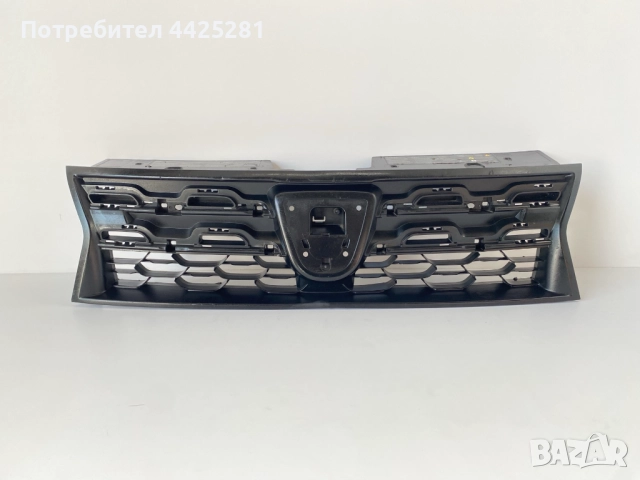 решетка радиаторна Dacia Duster 2013-2018 г. #1047V. 623100838R